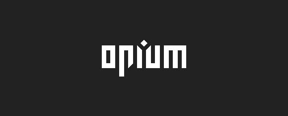 Pierwsze urodziny Opium